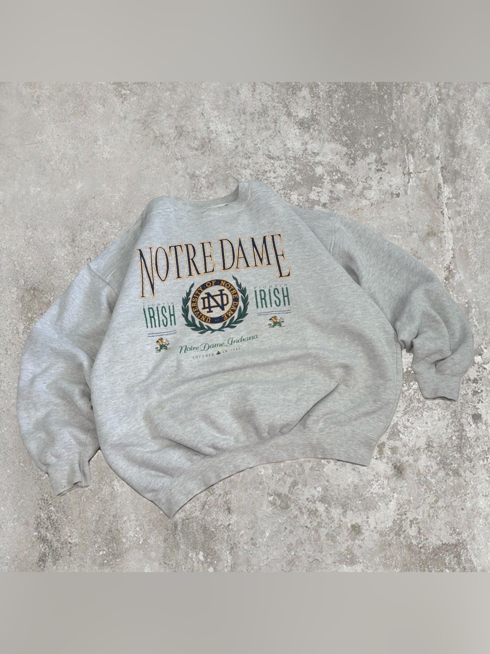 Vintage 90s Notre Dame Fighting Irish Gray Crewneck Sweater